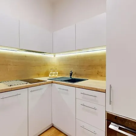 Appartement Reduta Lovely *